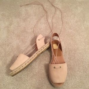 Kanna - Tie around ankle sandals